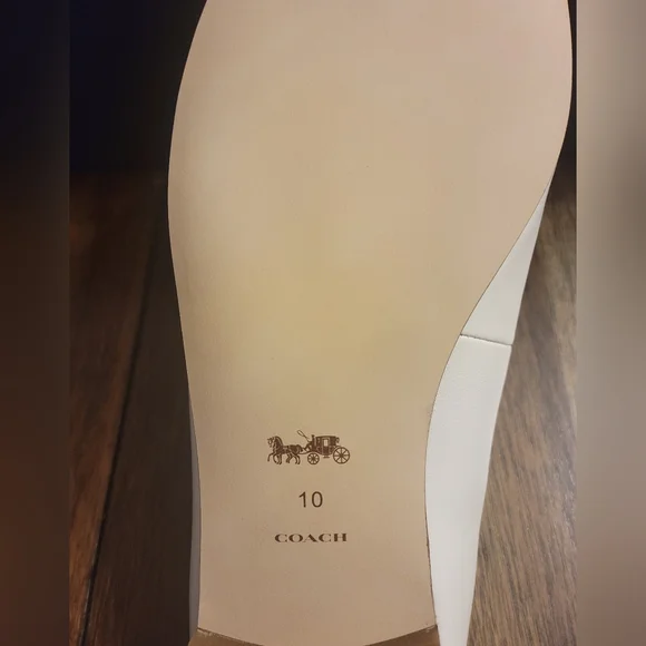 Brand new Coach Sienna Slides size 10 - Picture 8 of 9